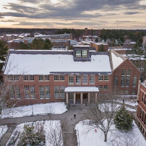 Outside of Dimond Library